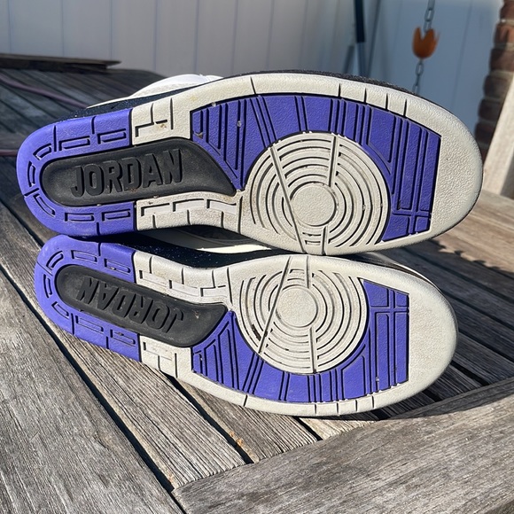 Retro Jordan II Grape Concord size 9.5 (Pre-Owned) - Picture 7 of 7